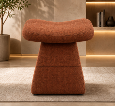Curve Stool
